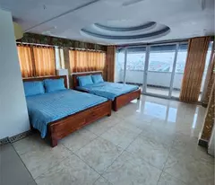 for sale el front of street 10 - 6 floors reinforced concrete, 13 room + basement + elevator - 500m floor. price 15
