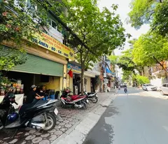 for sale nguyen viet xuan townhouse, busy business street, wide sidewalk, square place, 45m,