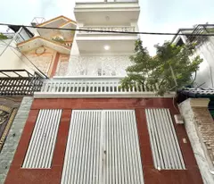for sale of a free house near bau cat tan binh, 130m2, 4 beautiful new floors.