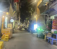 for sale of bong💥 hoan kien restaurant💥 92m2 x 1t💥 mt 8m💥 24 billion💥 business is busy💥 cars avoid