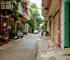 for sale of quan nhan thanh xuan's house, oto division avoiding business sidewalks, 43m2 4 floors, 17.x billion
