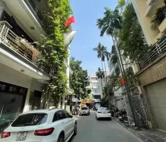 for sale of trung kinh division house, cau giay - 75m² x 5t - 6m mt - sidewalk for cars to avoid - business