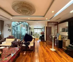 🏡 for sale villa in lang ha, ba dinh - 175m2 - european garden - elevator - car access to the house