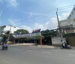 front house for sale at 794 au co, ward 14, tan binh district: huge area (50x50m), price only 220 billion!