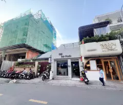 front house for sale business front d.ao ba nha, nguyen cu trinh, district 1* contact giang giang: 093.86.76.685