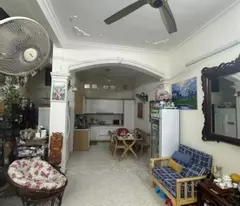 giap nhat townhouse for sale, beautiful, spotless, 36m2, newly built with 5 floors, priced at 6.5 billion