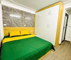 girlfriend asked to sell one station apartment ly long bien 58m2 x4 floor over 16.5 billion, negotiable