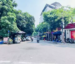golden land for sale over 500m² on two sides of xuan la - tay ho lane, 11m frontier, sidewalk 3 cars avoided