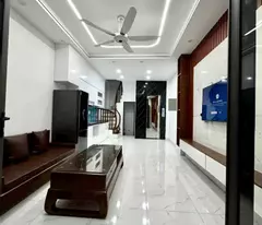 ha dong brand motor for sale rare location, 5-floor elevator house, car parking door. house has no stamps. price 8.8