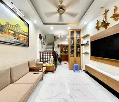 ha tri house for sale, 30m2, 5 floors, new house, free furniture, immediate occupancy 4.9 billion.