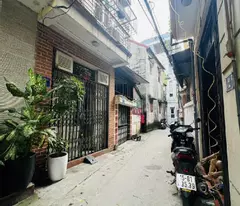 ha tri house for sale - car parking - full utilities - convenient moving - 43m2 x 4t - price 6.75 billion