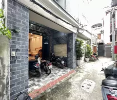 ha yen townhouse for sale, 52m2, 6.5m mt, straight like a race. 8.35 billion