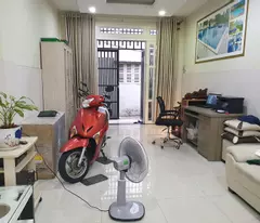 hh house for sale, offering more than 4 billion, tran hung dao, ward 1, district 5, 56m2, 4 floors. 9.x billion