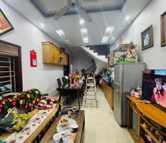 hoang hoa tham house for sale 38m2. 5 floors. 3.5m frontage. price 10.5 billion ba dinh hanoi