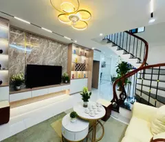 hoang hoa tham house for sale, ba dinh district center, near car, 45m2, 4 master bedrooms, approximately 7 billion