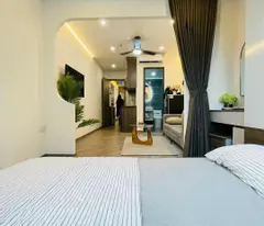 hoang van thai townhouse for sale 44m2, 5 floors car elevator for business 40 million/month