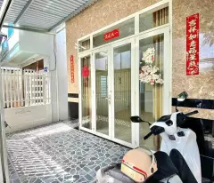 house for 5.5 million near an cu market