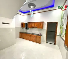 house for sale, 1 ground floor, 1 floor, 70m2 shr residential area on motorway near don market (buu hoa ward)