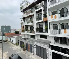 house for sale 100m2 5 floors over 7 billion - 6m alley right at emarkphan huy ich