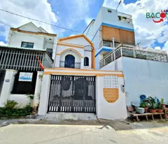 house for sale 110m2 1 ground floor 1 floor car road 300m from nguyen ai quoc street (tan hiep ward)