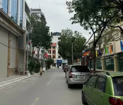 house for sale 151m², 3 floors, 5 bedrooms, 5 bathrooms, an duong vuong, tay ho - 17 billion