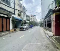 house for sale, 2mt corner lot, 8m alley, nun su huynh lien - right at bau cat, 4x15m, 3 floors, only 10.6 billion.
