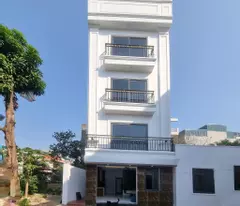 house for sale 40m duong noi 10m to car for only 7 billion