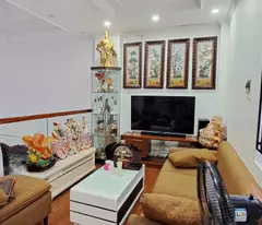house for sale, 50m, two sides, hoang nhu tiep lane, long bien, mt 7m, car, business, slightly 9 companies.