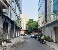 house for sale 6.8 billion - luy ban bich lane, tan phu, 3 floors, 4 bedroom, owner's pink book