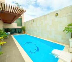 house for sale, 7-storey building, frontage on le van huan - cong hoa, area: 12.5x16m, asking 75 billion.