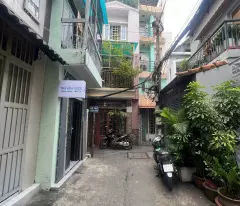 house for sale 72/19 huynh van banh ward 15 phu nhuan price: 2.6 billion negotiable