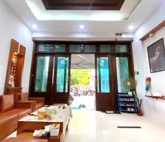 house for sale, 76m², 4 bedrooms, alley near front, price 7.x billion tl
