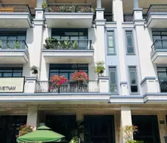 house for sale, 7m x 21m, high-class furniture - luxurious location, street 7, van phuc city thu duc project