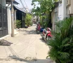 house for sale 80m² (4x20m) - right emart phan huych district 12 - 5m wide alley - price 5.2 billion - golden location district 12