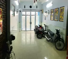 house for sale alley 270 phan dinh phung street 51.3 meters 4 floors, 3x17 est price in district 8.8 billion phu nhuan