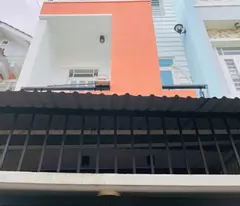 house for sale along front 1113 huynh tan phat, with cool backyard