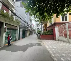 house for sale at 164 vuong thua vu thanh xuan - cars for business: area 107m2 - 31.5. billion