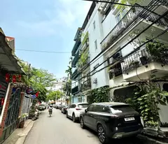house for sale at 35 dang thai mai tay ho - beautiful location for cars to avoid top business: 84m2 - 27 billion