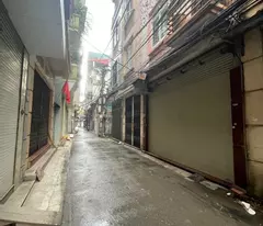 house for sale at 663 truong dinh - automotive lane for business