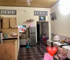 house for sale at tan xuan football stadium - truck alley - now for rent 6 million/month. 79 m2. price only 3.7 billion.
