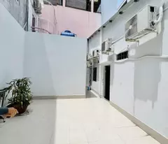 house for sale c4-dt and crisis - cash flow 20 million/month - price 16.5 billion tl