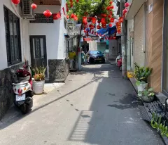 house for sale c4 quang trung (4.5x16) next to vincom for a little over 4 billion, super rare