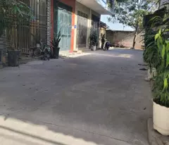house for sale c4 subdivided car lot, right on ngoc hoi lien ninh street for 5.3 billion