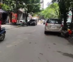 house for sale car near 30m cau giay dich vong hau cau giay. area 36m - 4t - mt 4m only 5.2 billion near cau giay cv.