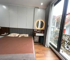 house for sale corner corner of cau giay street, home, close to cars avoid 54m price only 12.9 billion