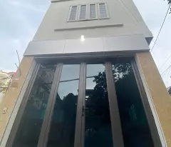 house for sale corner lot in ngoc thuy - long bien price only 8.6 billion - door car