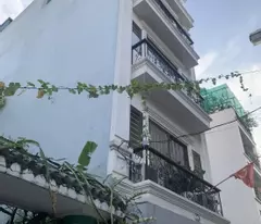 house for sale, corner lot ngoc lam-nguyen van cu, 65m² x 5 floors, garage, full furniture