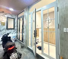 house for sale doi can, ba dinh, 39m2 7 floors mt 4m price 8.2 billion - thong lane - near sat pho lake - near uncle's mausoleum.