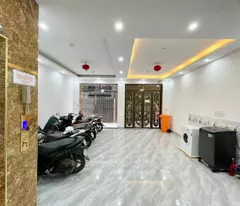 house for sale doi can, ba dinh - 50m² x 7t elevator - mt 6m - cash flow 800m/year - price 17.5 billion