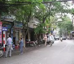 house for sale facing hang buom old quarter, 64m², 4 floors, 5m wide, 55 billion (negotiable).